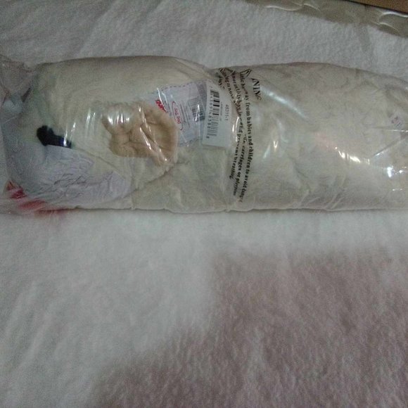 Lamb Chop Jumbo White Plush Dog Toy, 24-Inch - Picture 2 of 6